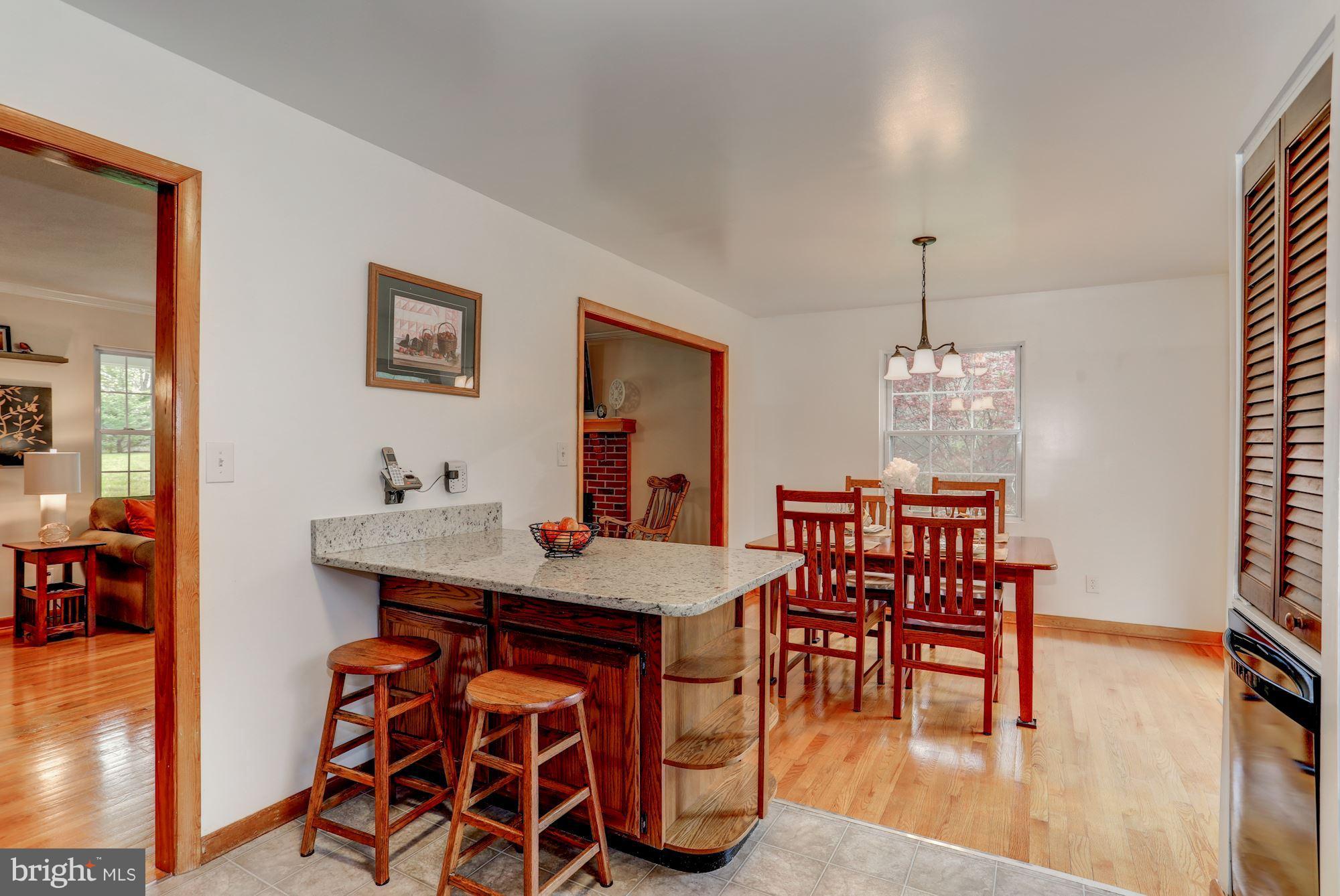 278 Lizzie Mills Road Castleton, VA 22716 - Photo 6 of 30 Kitchen