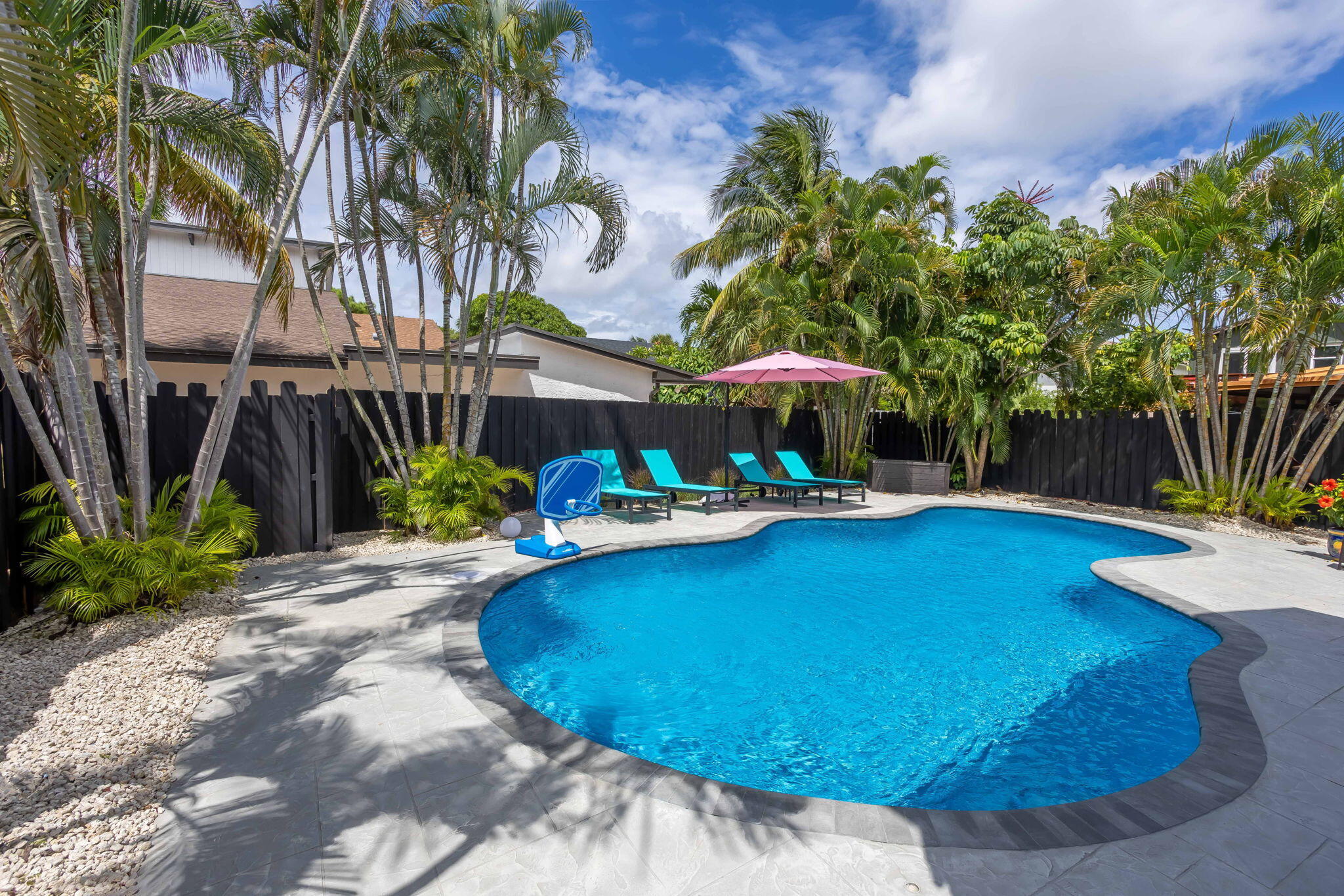 2541 Southridge Road Delray Beach, FL 33444 - Photo 47 of 62 34-web-or-mls-0E2A6290-HDR