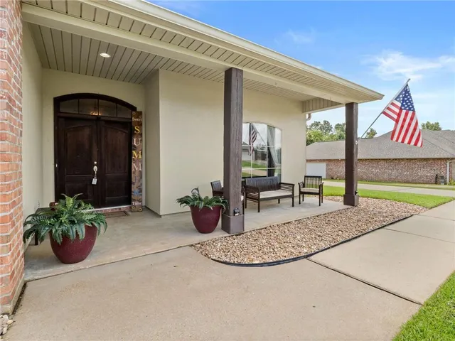 $405,000 | 3001 Legacy Loop, Pineville, LA 71360