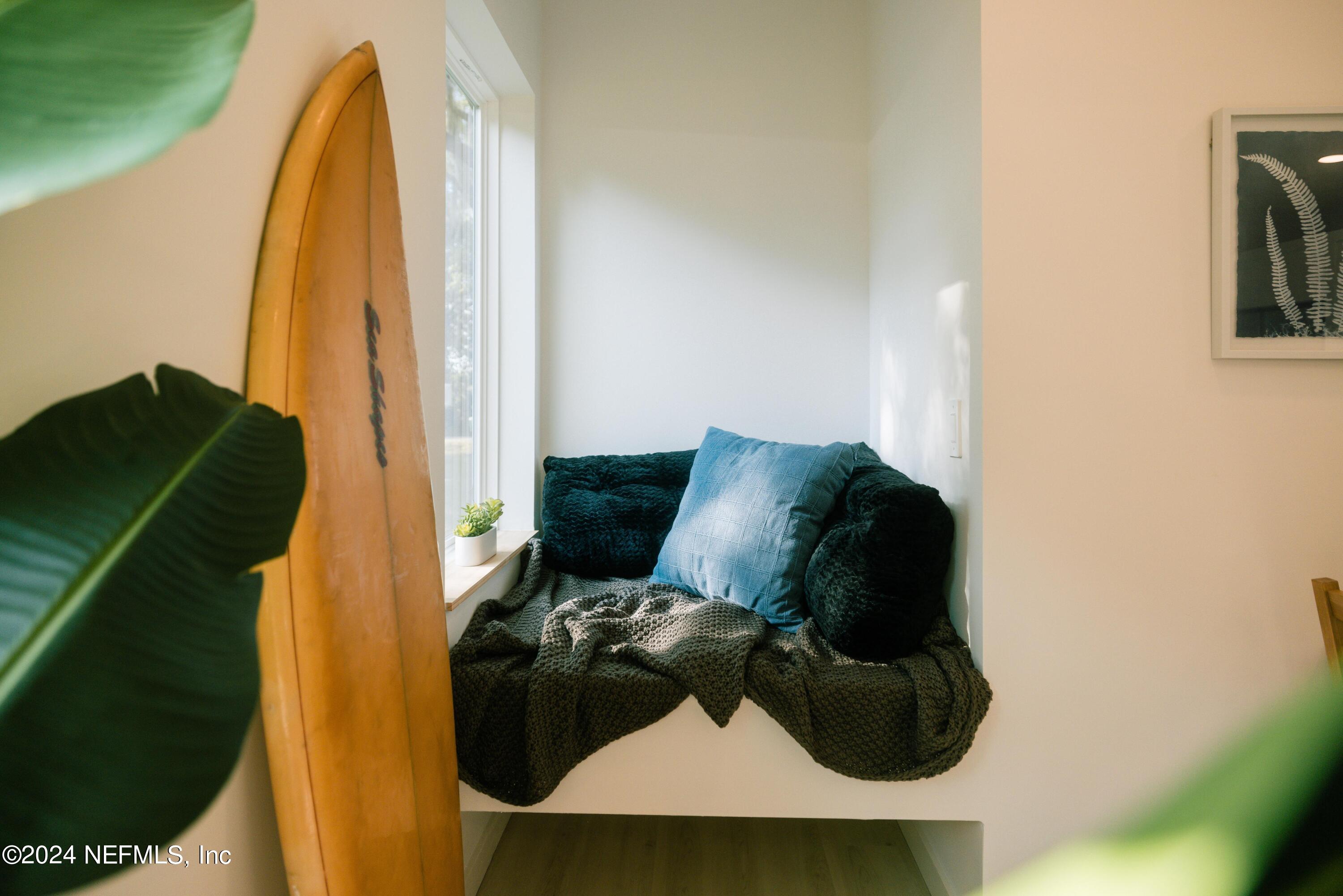 673 Julia Street St. Augustine, FL 32084 - Photo 6 of 21 a ocean view with a garden