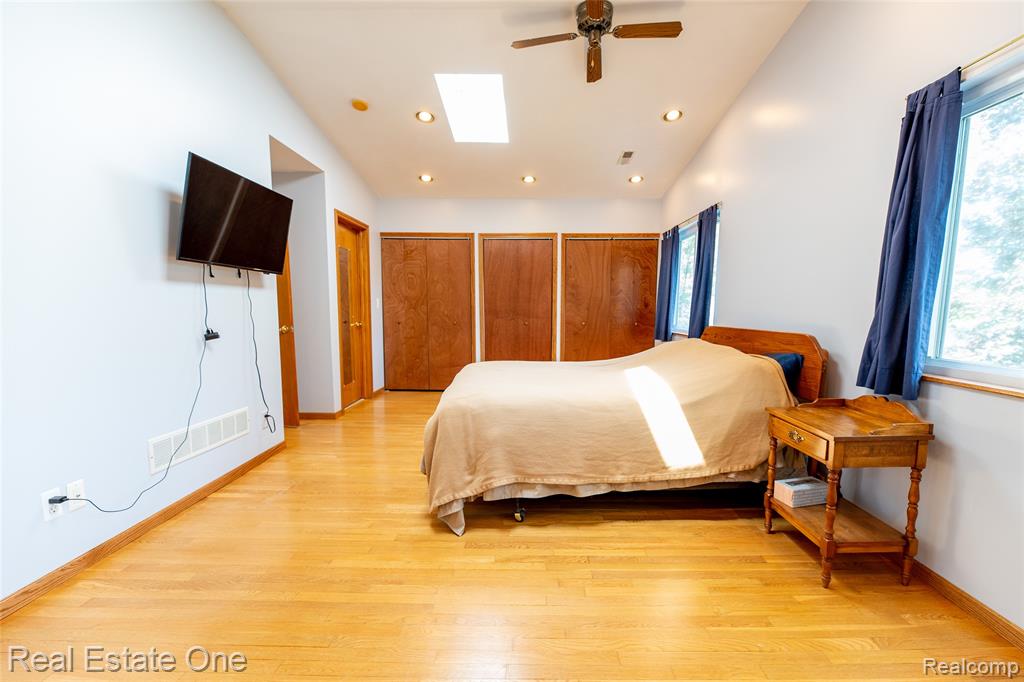 3180 Eastwood Drive Rochester, MI 48309 - Photo 21 of 45