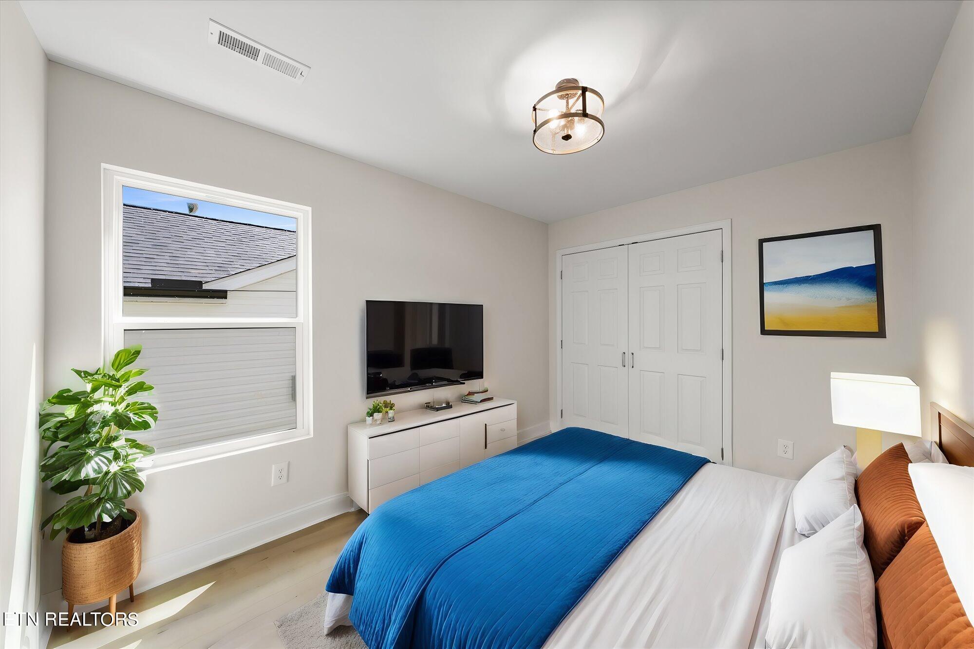 2415 Shipetown Road Mascot, TN 37806 - Photo 18 of 22 19-Virtual Staging AI - 5-2415-Shipetown