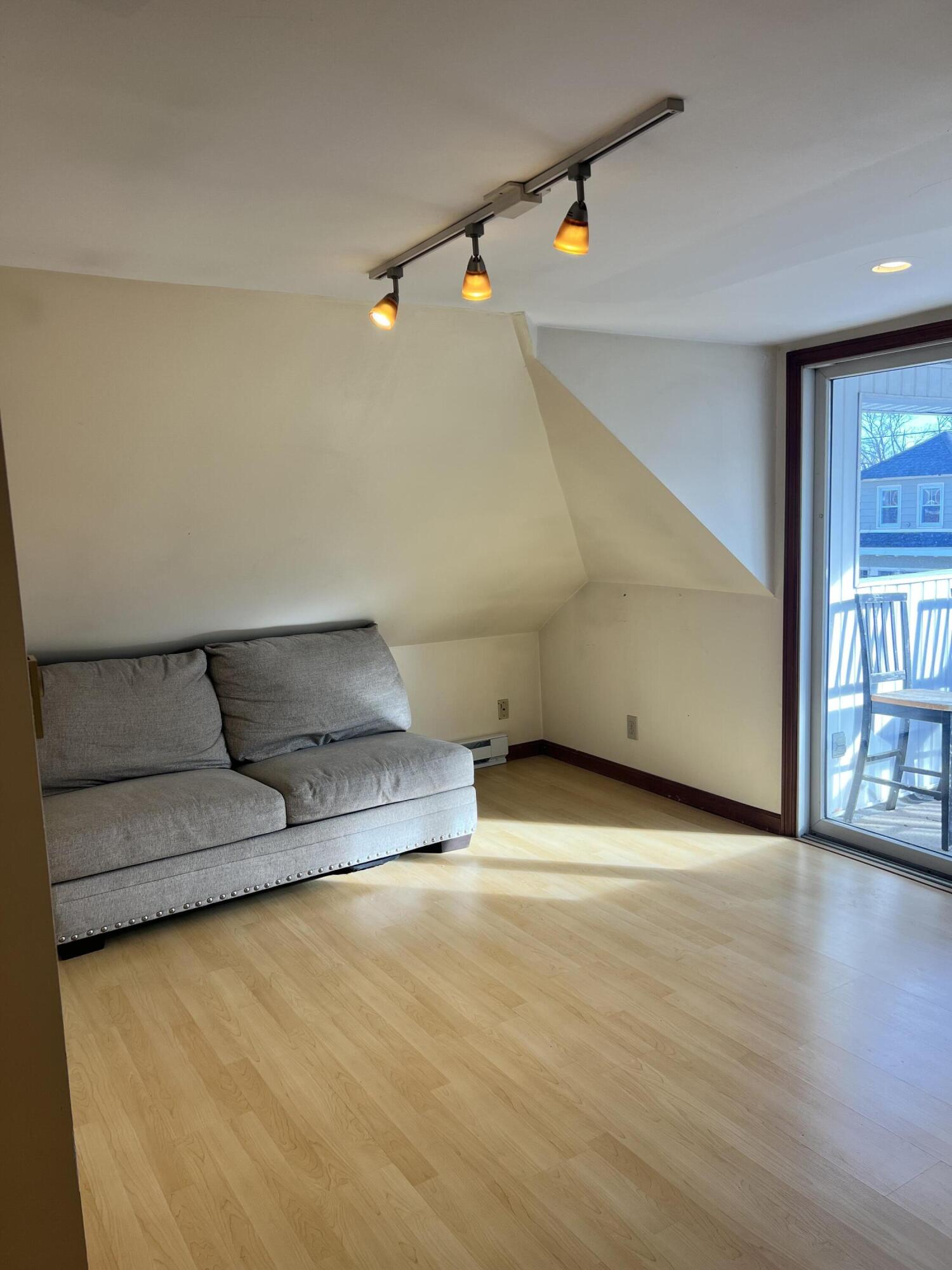 19 William Street Portland, ME 04103 - Photo 27 of 46 3rd fl