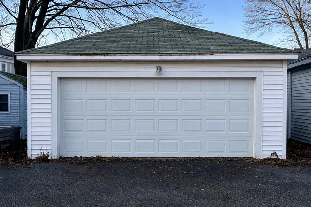 $995,000 | 19 William Street, Portland, ME 04103