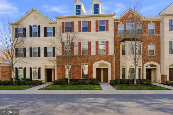 $479,900 | 42143 Piebald Square, Aldie, VA 20105