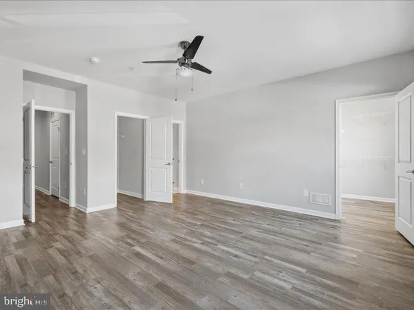 $479,900 | 42143 Piebald Square, Aldie, VA 20105