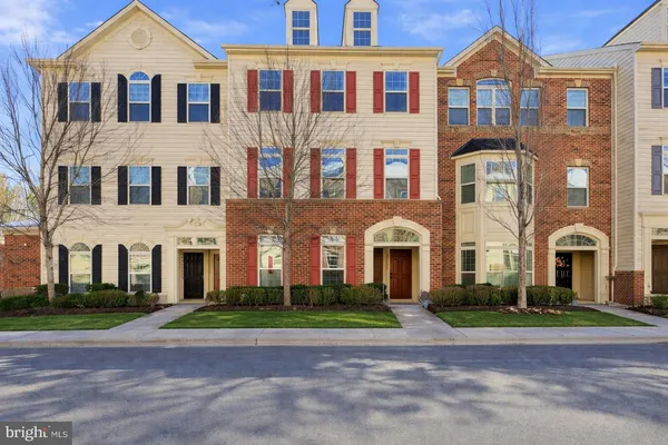 $479,900 | 42143 Piebald Square, Aldie, VA 20105