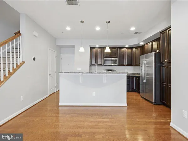 $479,900 | 42143 Piebald Square, Aldie, VA 20105