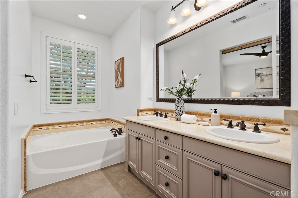 38 Pathway Irvine, CA 92618 - Photo 19 of 39