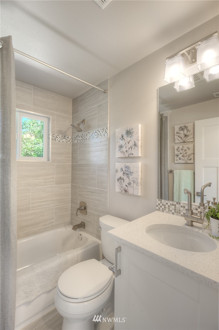 3422 Northeast 6th Street Renton, WA 98056 - Photo 7 of 9