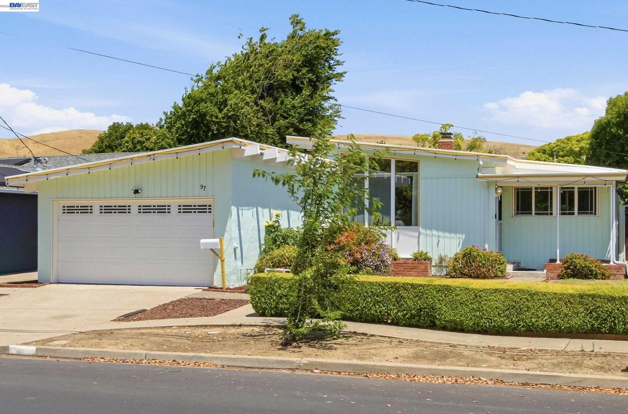 97 Gresel Street Hayward, CA 94544 - Photo 2 of 37