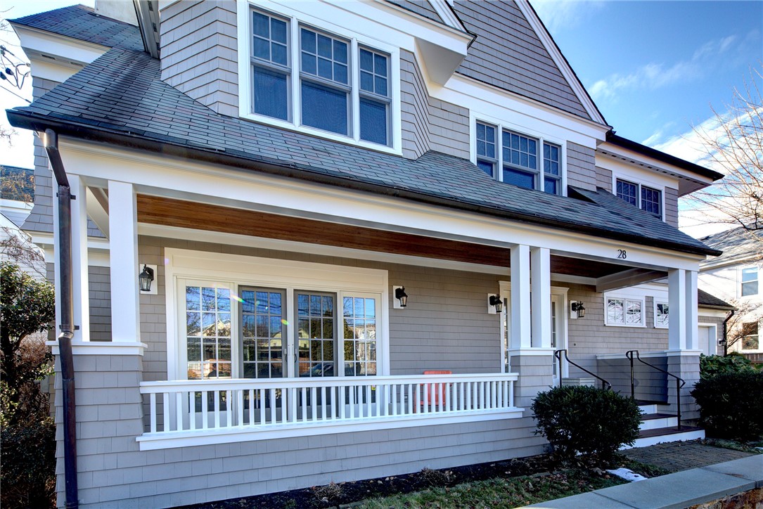 28 Pond Avenue Newport, RI 02840 - Photo 38 of 44