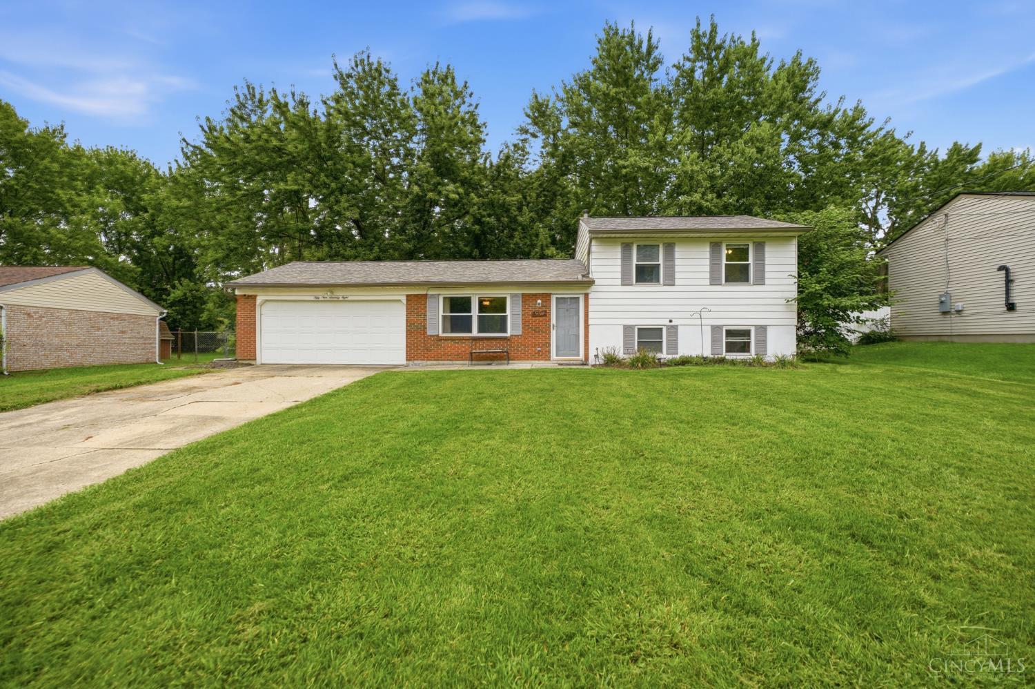 5978 Ricky Drive Fairfield, OH 45014 - Photo 1 of 28 Gallery Image 1