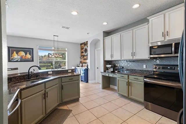 $699,000 | 4916 Parkview Drive, St. Cloud, FL 34771