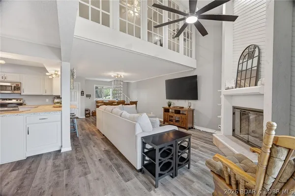 $345,000 | 5940 Baydy Peak Road, Unit 233, Osage Beach, MO 65065