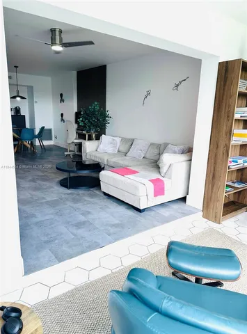 $215,000 | 4400 Hillcrest Drive, Unit 805A, Hollywood, FL 33021