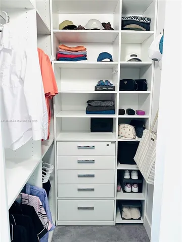 $215,000 | 4400 Hillcrest Drive, Unit 805A, Hollywood, FL 33021