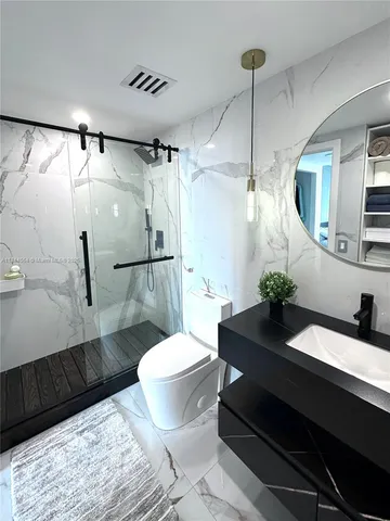 $215,000 | 4400 Hillcrest Drive, Unit 805A, Hollywood, FL 33021