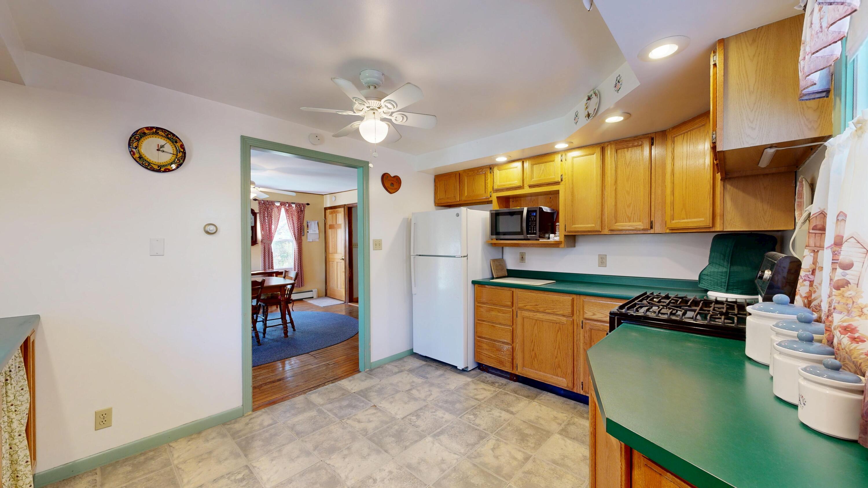 11 Oak Hill Road Litchfield, ME 04350 - Photo 3 of 39 Kitchen