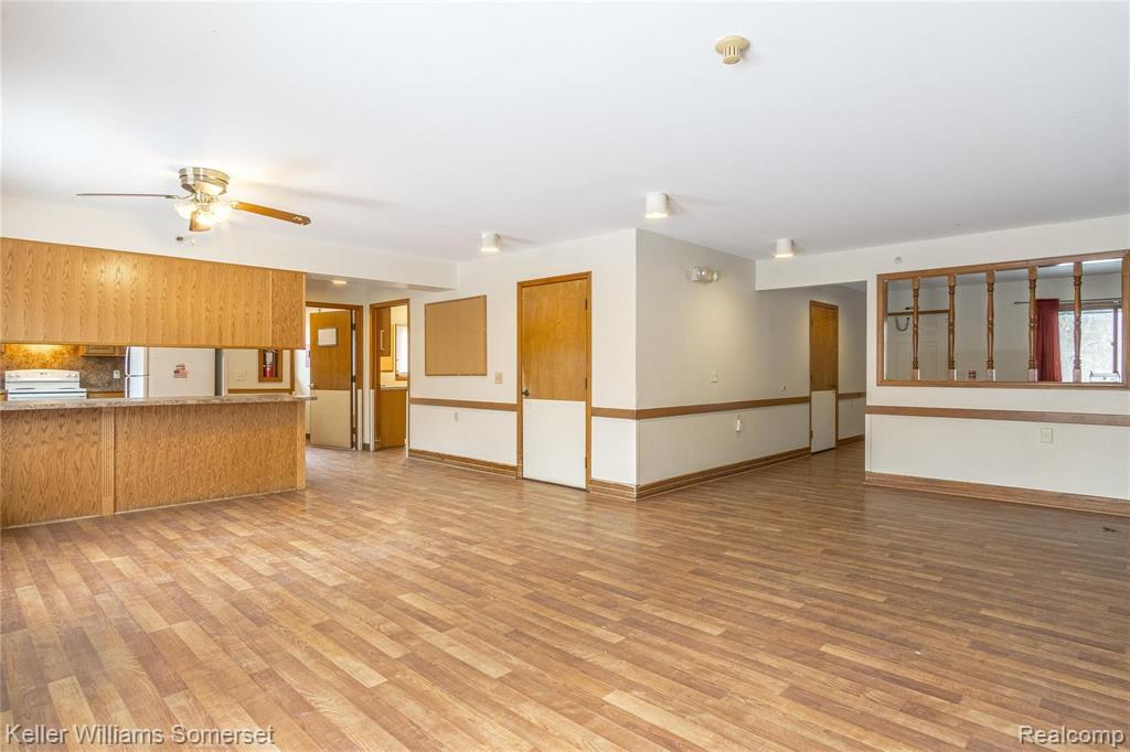 450 Brewer Road Leonard, MI 48367 - Photo 9 of 47