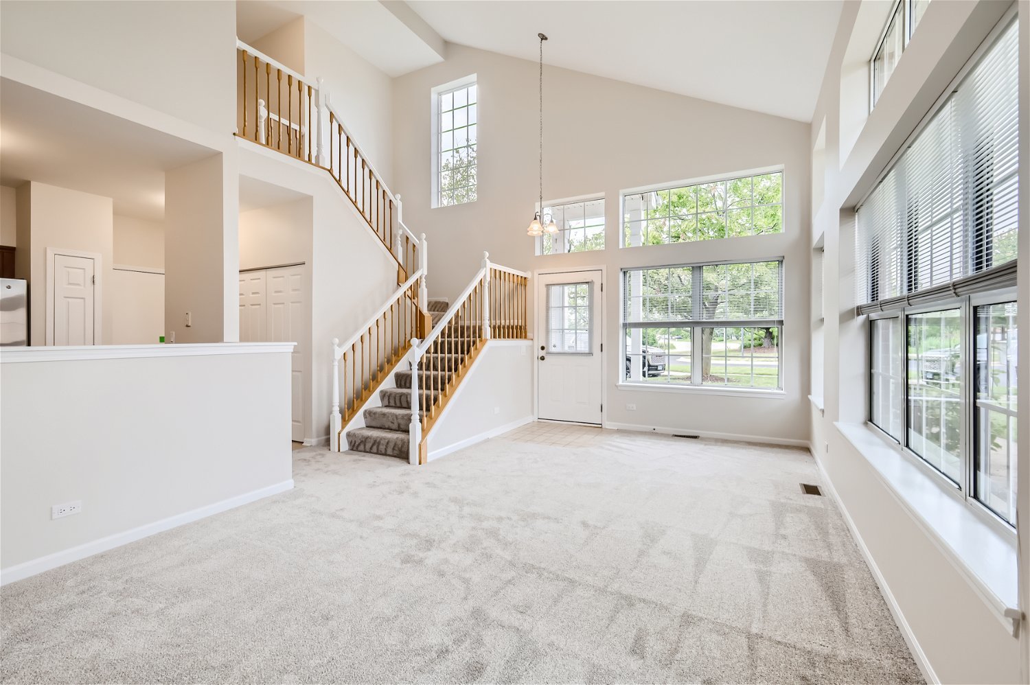 1 Charlotte Circle Elmhurst, IL 60126 - Photo 2 of 11 a view of an empty room with stairs