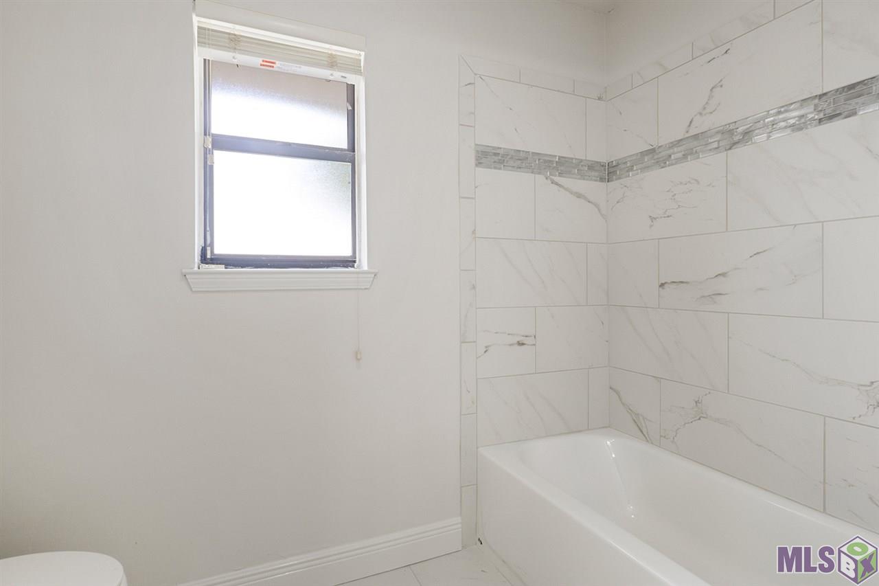 7618 Lew Hoad Avenue Baton Rouge, LA 70810 - Photo 20 of 24 Gallery Image 20