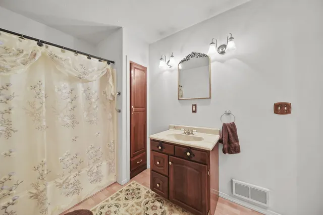 $249,900 | 14581 Glenbeigh Lane, Cement City, MI 49233