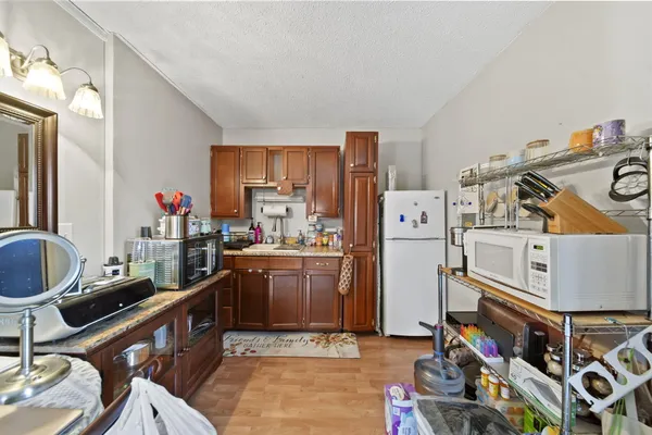 $239,900 | 14581 Glenbeigh Lane, Cement City, MI 49233