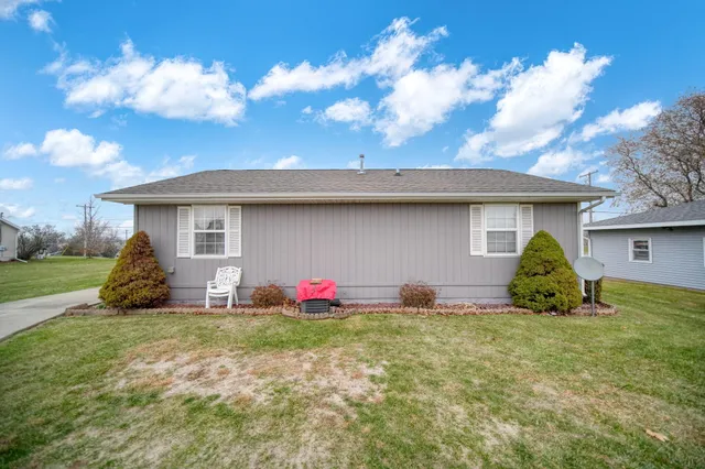 $259,000 | 14581 Glenbeigh Lane, Cement City, MI 49233