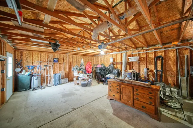 $249,900 | 14581 Glenbeigh Lane, Cement City, MI 49233