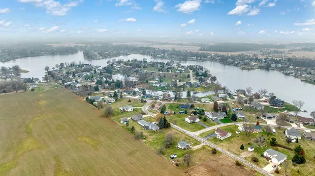 $249,900 | 14581 Glenbeigh Lane, Cement City, MI 49233