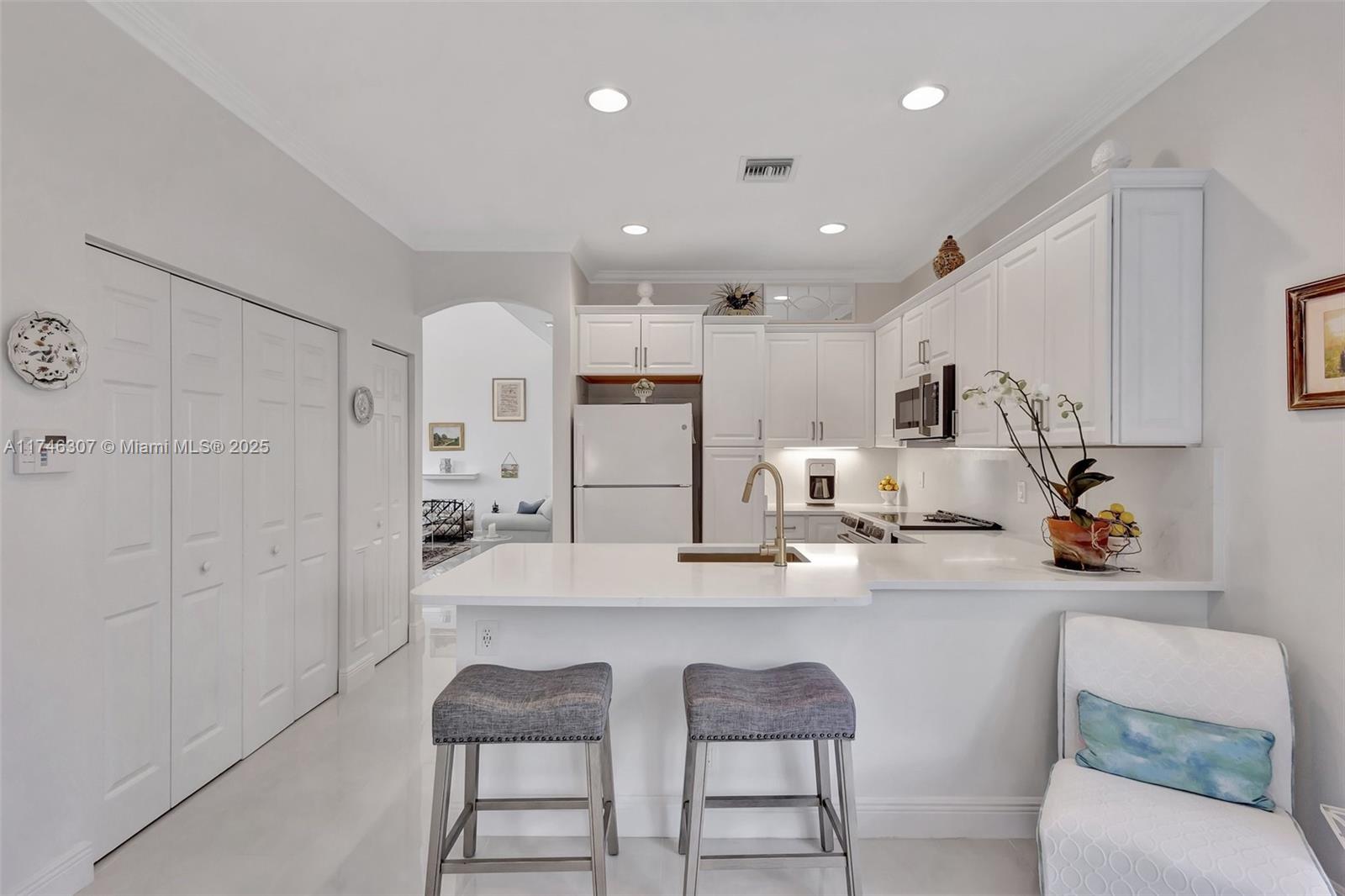 1826 Capeside Circle Wellington, FL 33414 - Photo 29 of 73