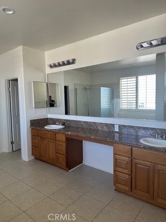 $2,900 | 12336 Osprey Lane, Victorville, CA 92392