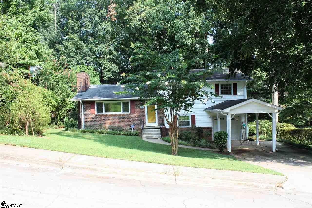 5 Nottingham Road Greenville, SC 29607 - Photo 2 of 21