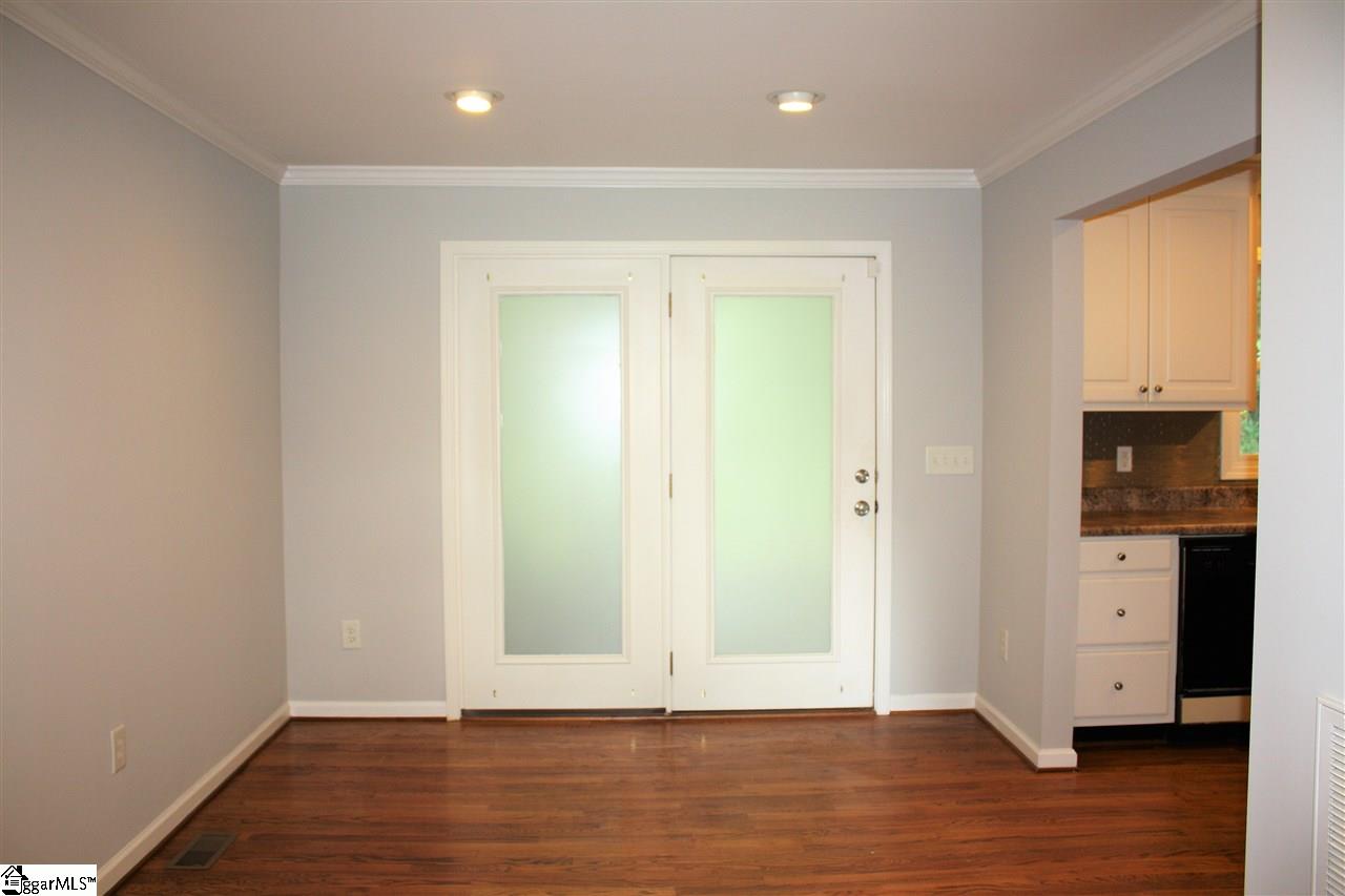5 Nottingham Road Greenville, SC 29607 - Photo 6 of 21