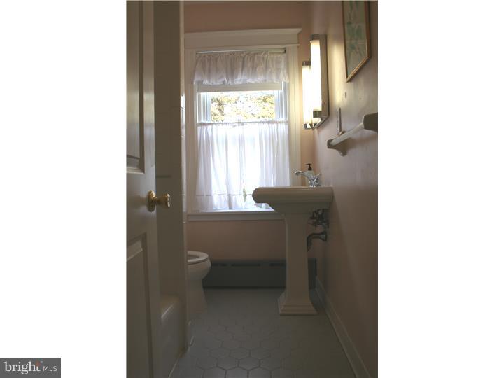 154 St Pauls Road Ardmore, PA 19003 - Photo 13 of 21 Bathroom