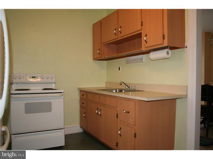 154 St Pauls Road Ardmore, PA 19003 - Photo 8 of 21 Kitchen