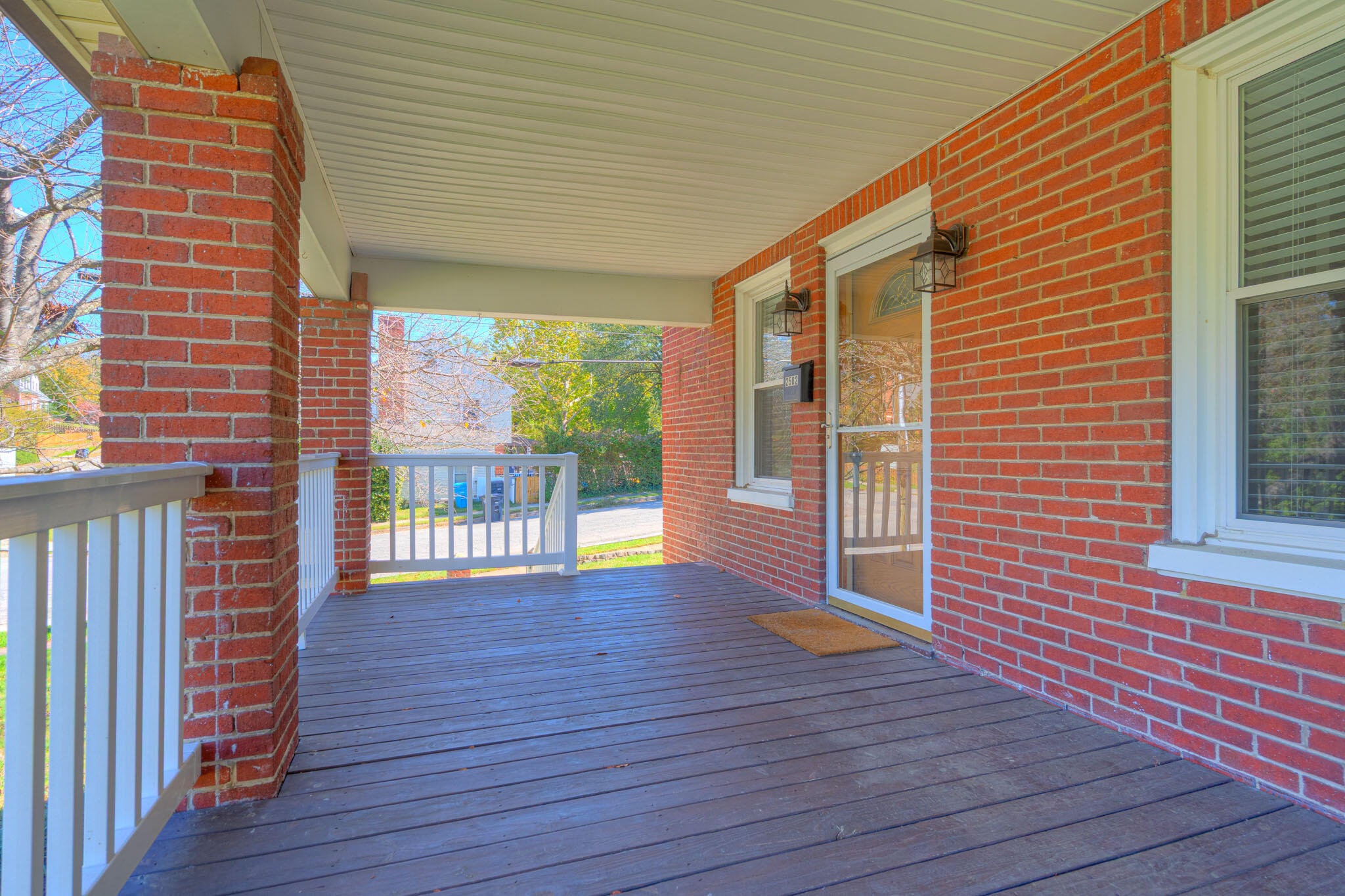 2502 Alberta Avenue Southwest Roanoke, VA 24015 - Photo 11 of 53 2502_Alberta_Web-11