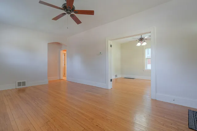 $1,995 | 2502 Alberta Avenue Southwest, Roanoke, VA 24015