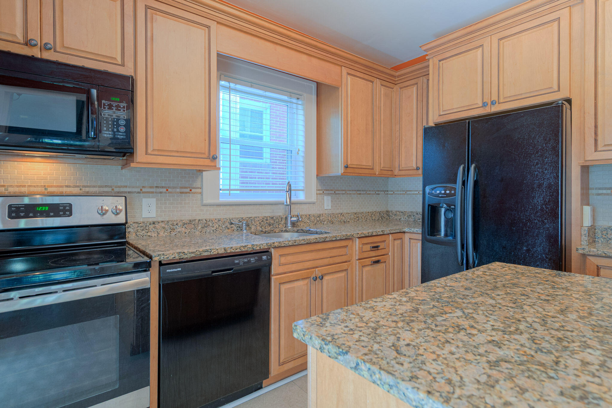 2502 Alberta Avenue Southwest Roanoke, VA 24015 - Photo 26 of 53 2502_Alberta_Web-26