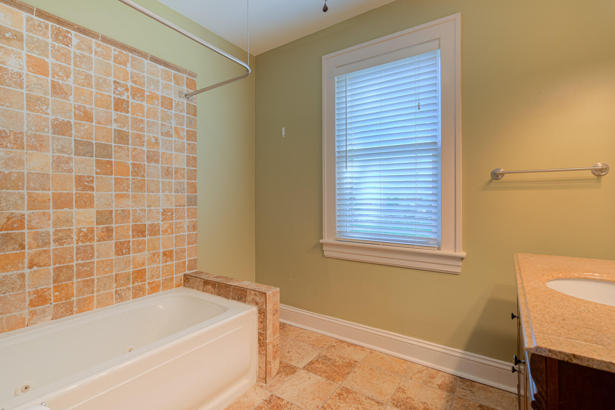 2502 Alberta Avenue Southwest Roanoke, VA 24015 - Photo 31 of 53 2502_Alberta_Web-31