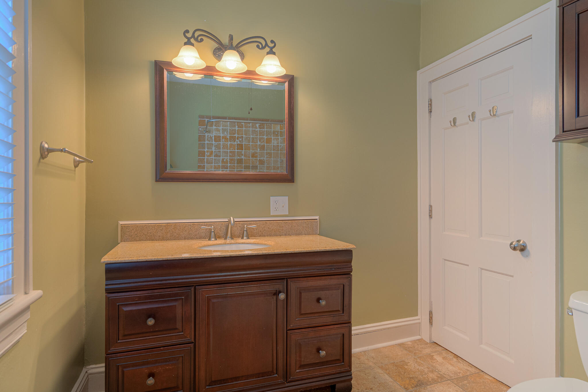 2502 Alberta Avenue Southwest Roanoke, VA 24015 - Photo 32 of 53 2502_Alberta_Web-32