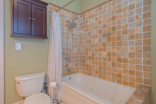 $1,995 | 2502 Alberta Avenue Southwest, Roanoke, VA 24015