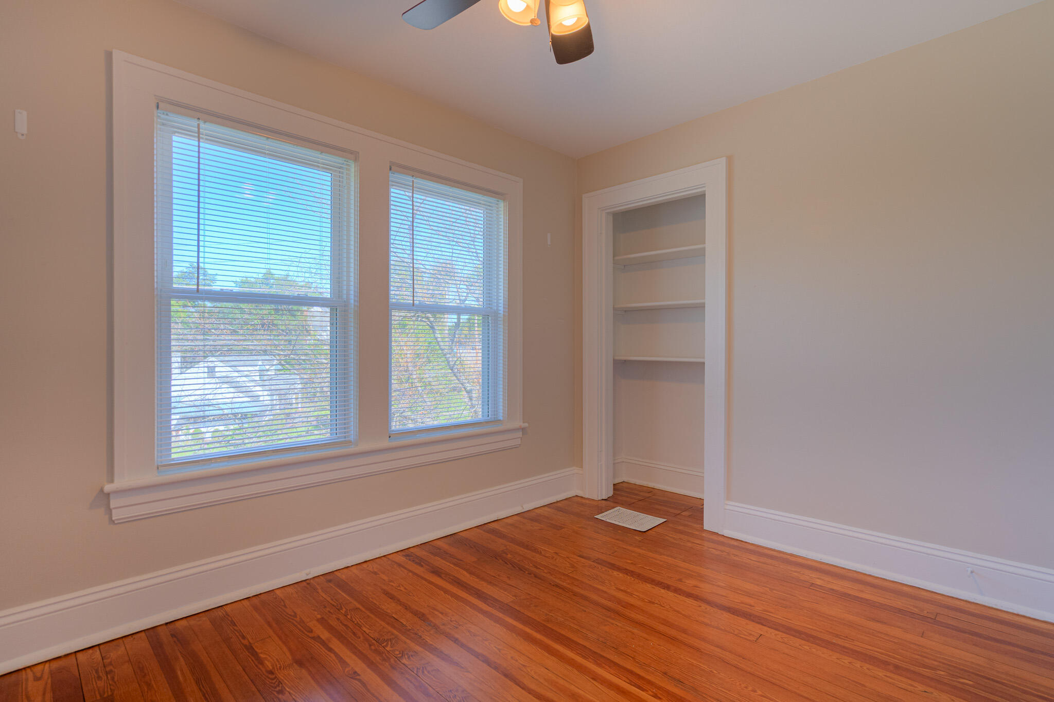 2502 Alberta Avenue Southwest Roanoke, VA 24015 - Photo 35 of 53 2502_Alberta_Web-35