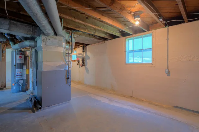 $1,995 | 2502 Alberta Avenue Southwest, Roanoke, VA 24015