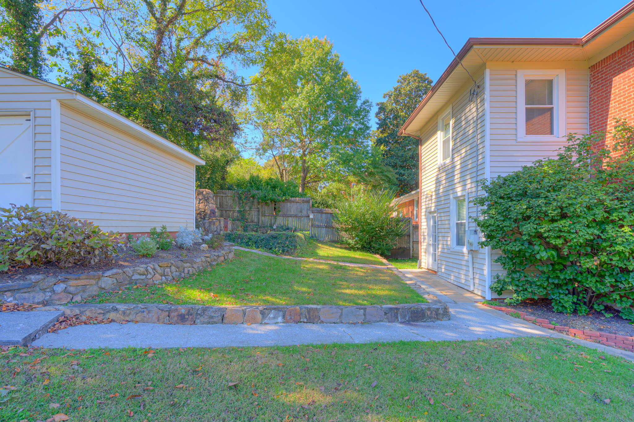 2502 Alberta Avenue Southwest Roanoke, VA 24015 - Photo 8 of 53 2502_Alberta_Web-8