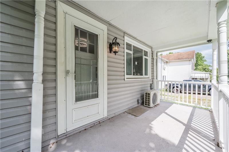 2592 Douglas Run Road Elizabeth, PA 15037 - Photo 4 of 34