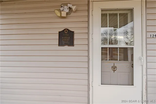 $99,000 | 124 Hays Drive, Eldon, MO 65026