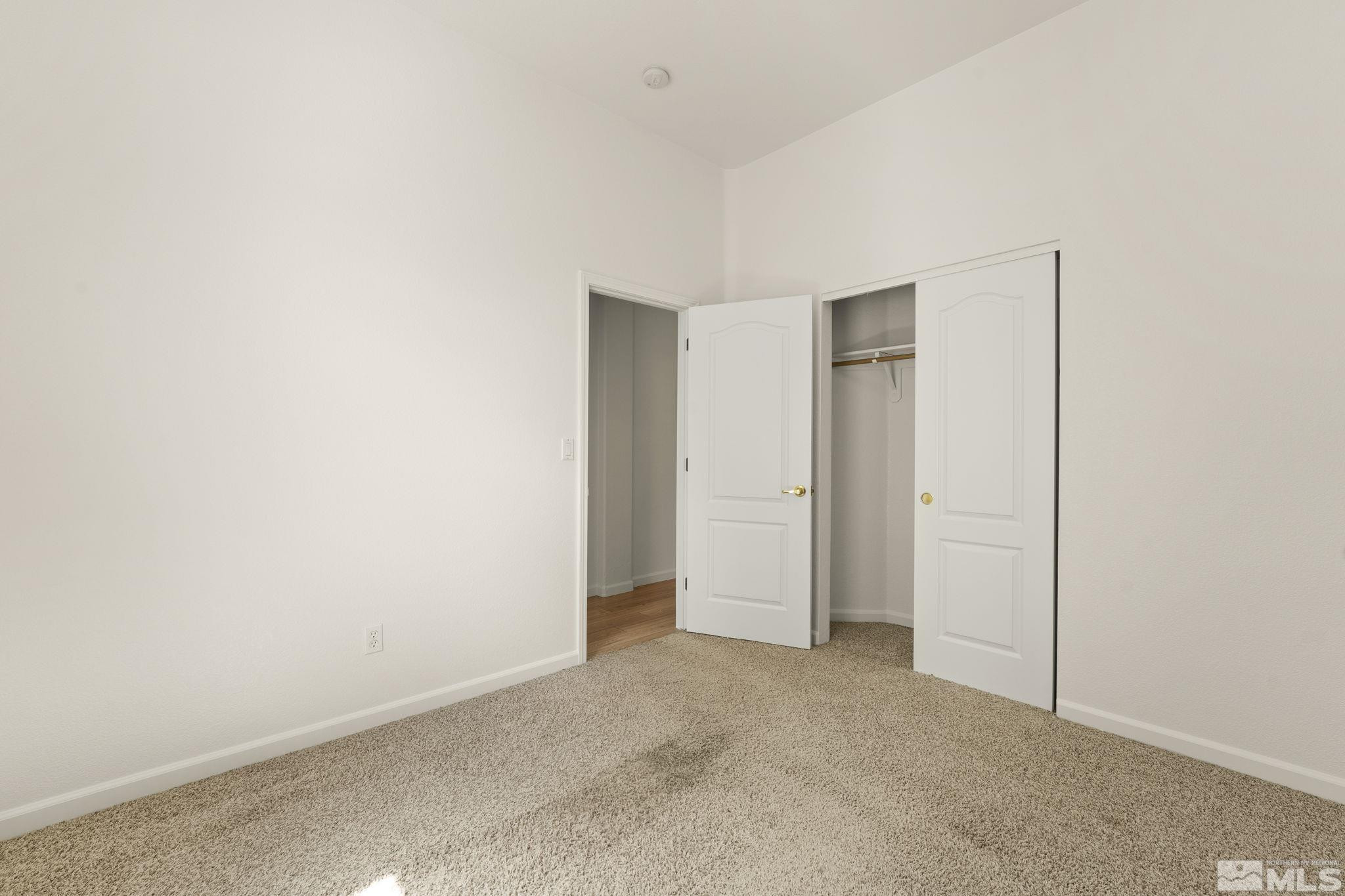 1442 Wessex Circle Reno, NV 89503 - Photo 21 of 32 a view of an empty room