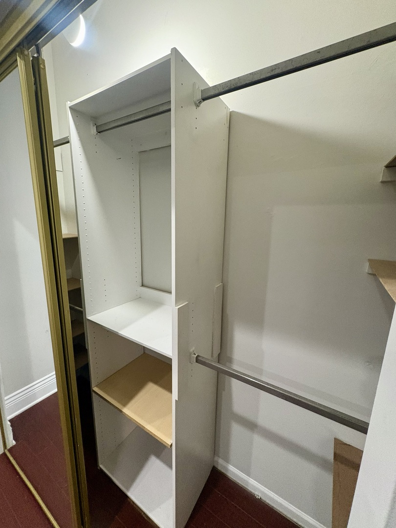 12 West Chestnut Street, Unit 3 Chicago, IL 60610 - Photo 18 of 20 a bathroom with a glass shower door